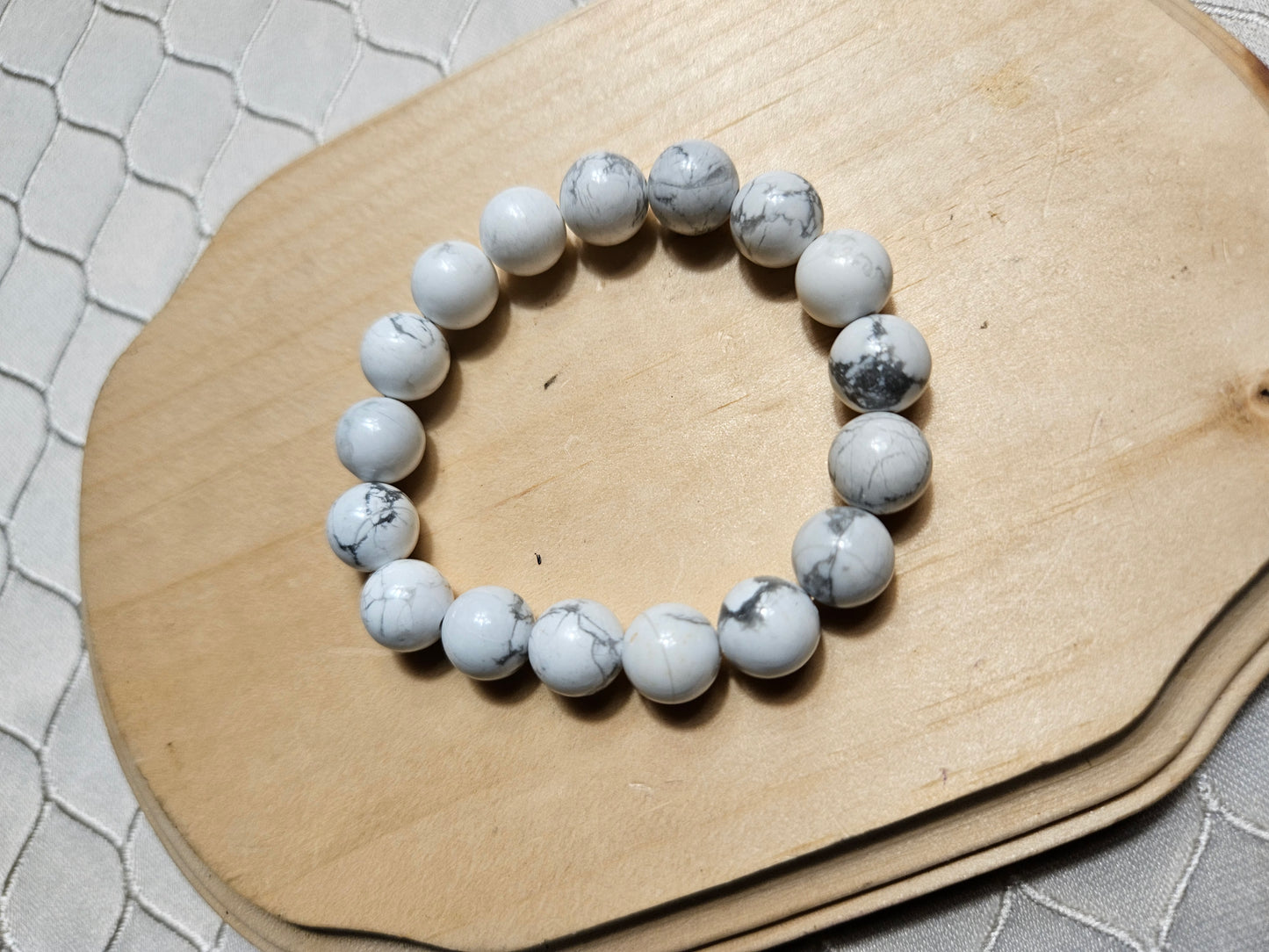 White Howlite Crystal Beaded Bracelet