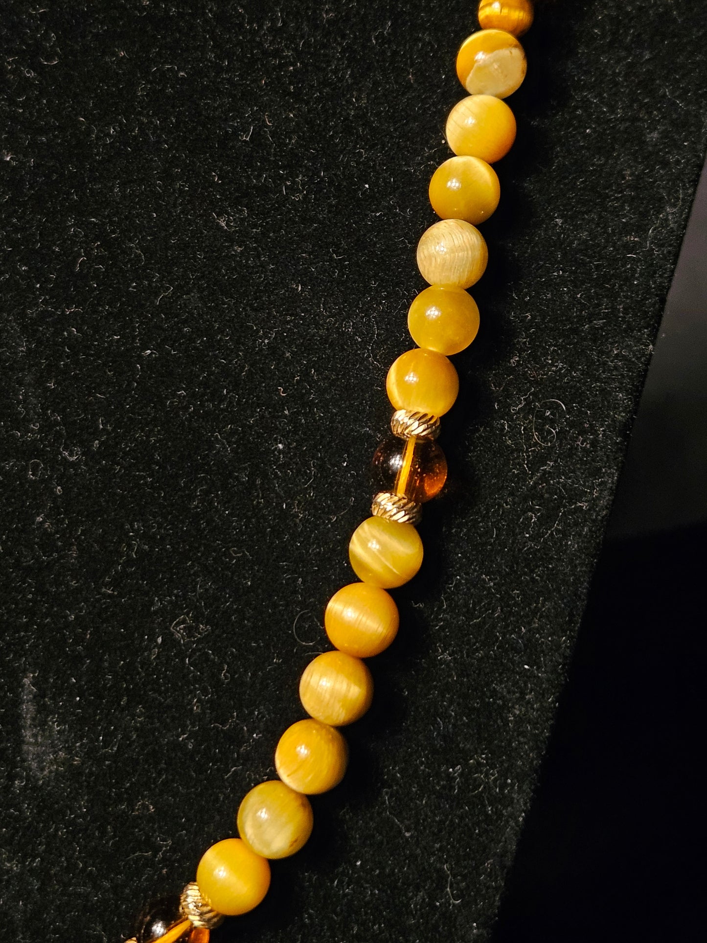 Honees' Golden Tiger's Eye Necklace